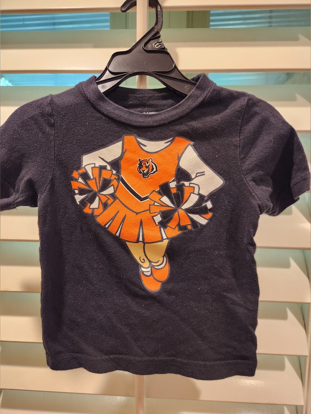 Girls Cincinnati Bengals Cheerleader Graphic Tee, Size 18M